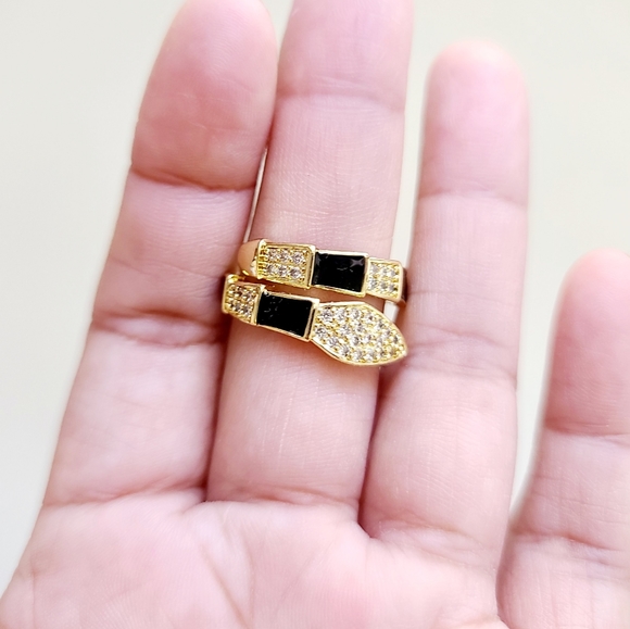 Snake Stackable Women's Ring.  Black. 14K Gold Plated. New - Picture 7 of 12